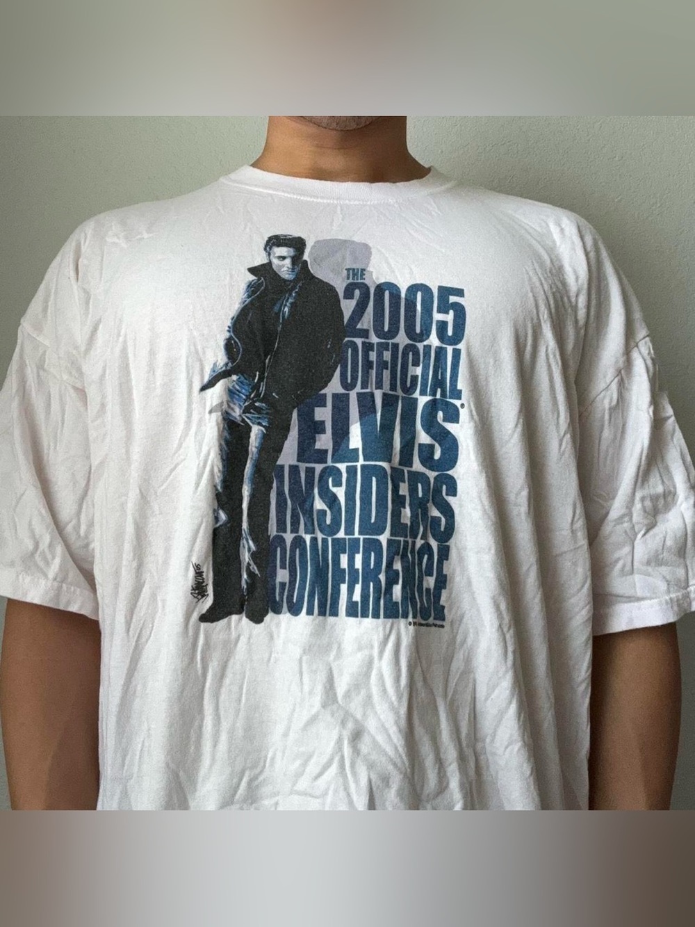 Vintage 2005 Elvis Presley Band Graphics Light Pink Tee Shirt